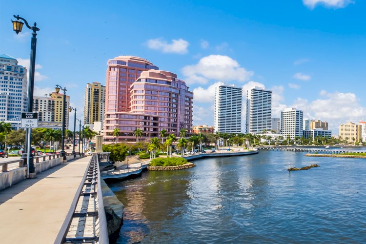 Embracing the Sunshine State: A Guide to West Palm Beach Real Estate and Homeownership